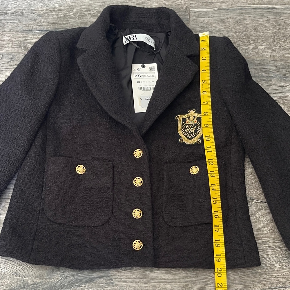 Zara Black Blazer with Gold Buttons - Picture 4 of 10